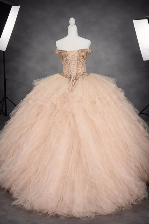 Champagne Elegance – Luxury Champagne Quinceañera Dress Rental